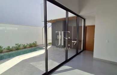 Imagem 7: Linda casa com 3 suítes e garagem para 4 carros - Jardins Bolonha