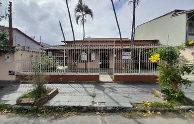 Imagem: Casa para aluguel tem 369 metros quadrados com 5 quartos em