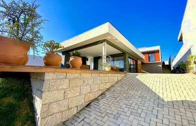 Imagem 2: Casa de Alto Padrão à venda em Condomínio Fechado em Atibaia/SP