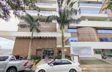 Imagem: O apartamento possui 3 Dormitórios, 2 Banheiros, 1 Vaga na