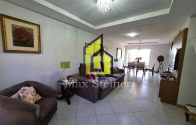 Imagem: A casa à venda possui 3 Dormitórios, 3 Banheiros, 3 Vagas