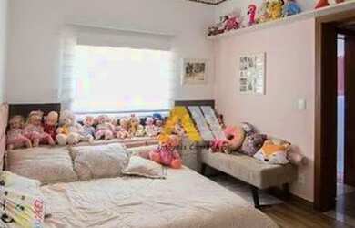 Imagem: A casa em condomínio possui 5 Dormitórios, 5 Banheiros, 5