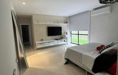 Imagem: O apartamento possui 4 Dormitórios, 5 Banheiros, 4 Vagas na