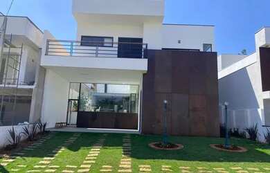 Imagem: A casa em condomínio possui 4 Dormitórios, 5 Banheiros, 2