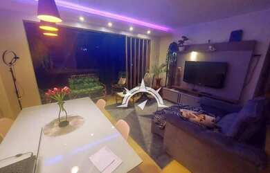 Imagem: O apartamento possui 2 Dormitórios, 2 Banheiros, 2 Vagas na