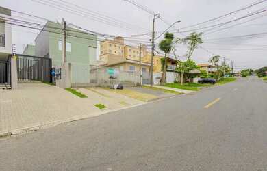 Imagem 7: Sobrado Novo no Bairro Alto com 3 Dormitórios e Previsão para Ático