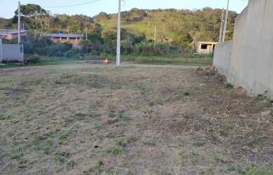 Imagem: O terreno possui 200m² de Área e está localizado em Bangu