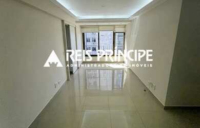 Imagem: O apartamento possui 3 Dormitórios, 3 Banheiros, 2 Vagas na