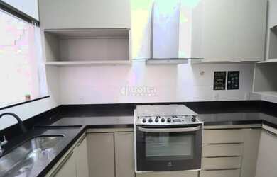 Imagem 7: Casa em condomínio com 3 quartos sendo 1 suíte disponível para locação...