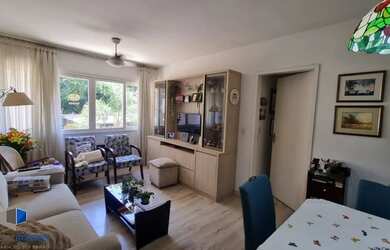 Imagem 3: Apartamento 02 dormitórios a venda, térreo, com uma vaga de estacionamento...