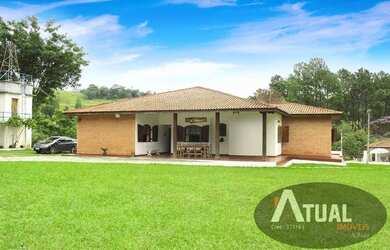 Imagem: A fazenda possui 30000m² de Área e está localizado em Portão