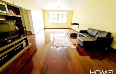 Imagem: A casa possui 4 Dormitórios, 3 Banheiros, 1 Vaga na garagem