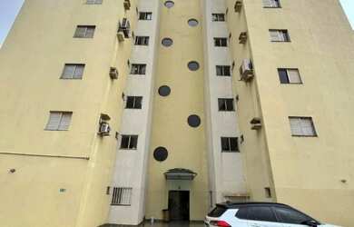 Imagem: O apartamento possui 3 Dormitórios, 2 Banheiros e está localizado