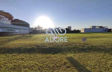 Imagem: O terreno possui 1.140m² de Área e está localizado em Chácara