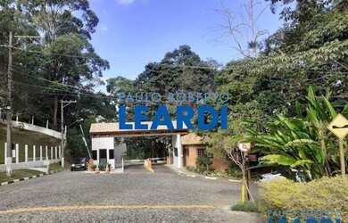 Imagem: O terreno possui 1500m² de Área e está localizado em Paisagem