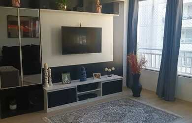 Imagem: O apartamento possui 3 Dormitórios, 2 Banheiros, 1 Vaga na