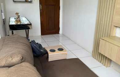 Imagem: O apartamento possui 3 Dormitórios, 1 Banheiro, 1 Vaga na garagem