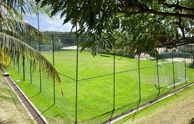 Imagem: A casa em condomínio possui 5 Dormitórios, 5 Banheiros, 4