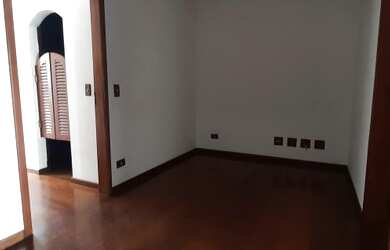 Imagem 9: CHARMOSA CASA NO JARDIM PAULISTANO