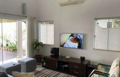 Imagem: A casa em condomínio possui 3 Dormitórios, 5 Banheiros, 4