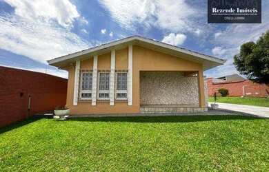 Imagem: O terreno possui 1.046m² de Área e está localizado em Três