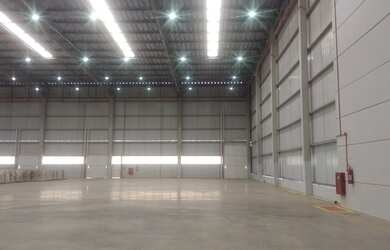 Imagem 4: Galpão/Depósito/Armazém para aluguel e venda com 18000 metros quadrados