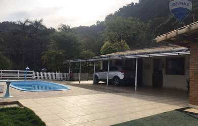 Imagem 11: Casa com 4 dormitórios à venda, 300 m² por R$ 675.000,00 - Aeroporto - Juiz de Fora/MG