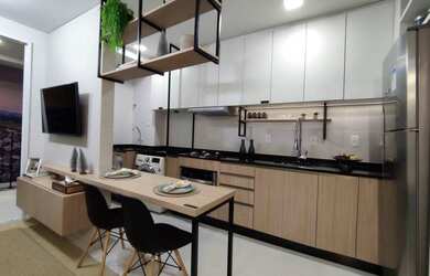 Imagem: O apartamento possui 2 Dormitórios, 2 Banheiros, 1 Vaga na