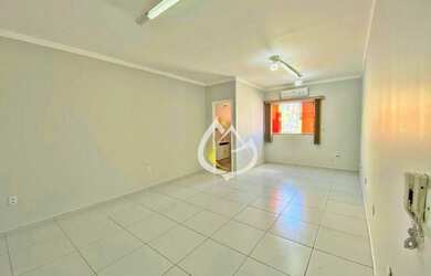 Imagem: O depósito possui 26m² de Área e está localizado em Cascata