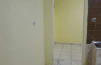 Imagem: A casa possui 1 Dormitório, 1 Banheiro, 14m² de Área e está