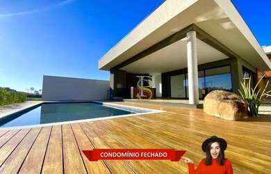 Imagem 1: Casa de Alto Padrão à venda em Condomínio Fechado em Atibaia/SP