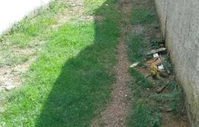 Imagem: A casa possui 2 Dormitórios, 1 Banheiro, 3 Vagas na garagem