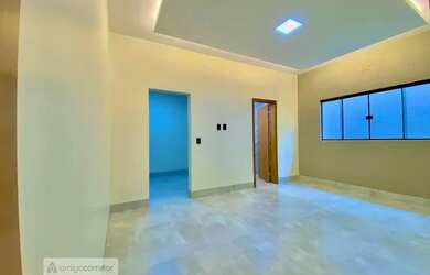 Imagem 8: Casa no jardim vila boa. Piscina, Varanda, Guarda roupae220m² de Área