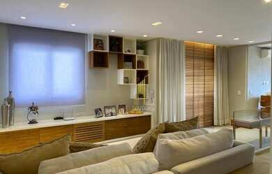 Imagem: O apartamento possui 3 Dormitórios, 5 Banheiros, 4 Vagas na