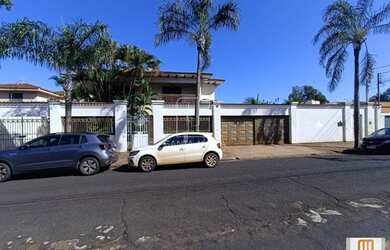 Imagem 2: Casa sobrado na rua 4 dormitórios/suite, cozinha planejada