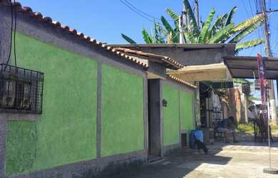 Imagem: A casa possui 2 Dormitórios, 2 Banheiros, 1 Vaga na garagem