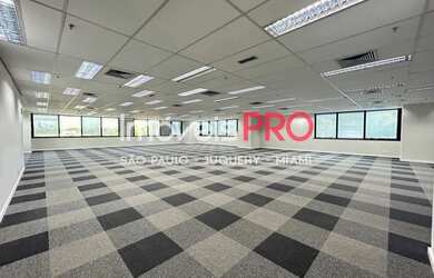 Imagem: O depósito possui 775m² de Área e está localizado em Pinheiros