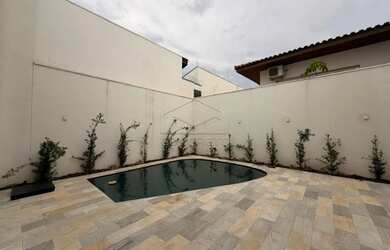 Imagem 5: Casa Sobrado em Jaú. Piscina, Churrasqueira, VarandaeÁrea de serviço