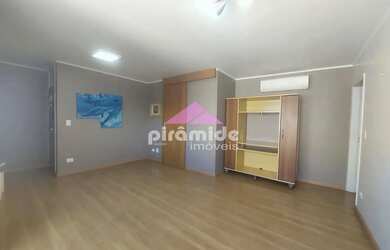 Imagem: O apartamento possui 3 Dormitórios, 3 Banheiros, 2 Vagas na