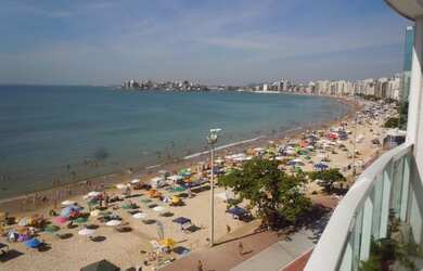 Imagem: O apartamento possui 4 Dormitórios, Acomodam 8 pessoas, 2 Vagas