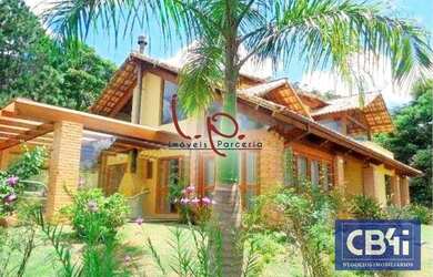 Imagem 1: Casa no Condomínio Quinta do Lago com 4 suítes à venda, 400 m² por...