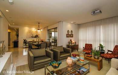 Imagem: O apartamento possui 4 Dormitórios, 5 Banheiros, 4 Vagas na