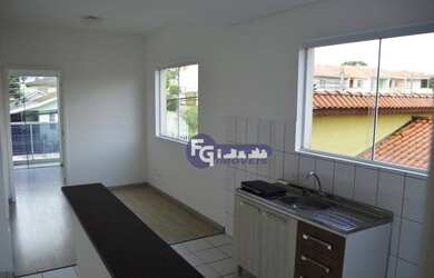 Imagem: O apartamento possui 1 Dormitório, 1 Banheiro, 1 Vaga na garagem