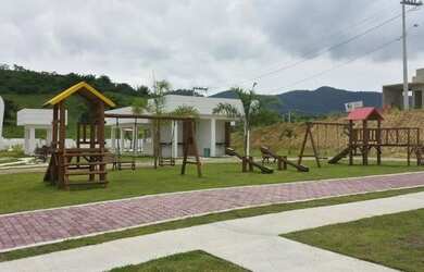 Imagem 5: Royal Garden Maricá - Terreno plano