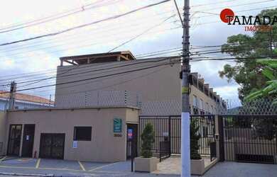 Imagem: A casa em condomínio possui 2 Dormitórios, 3 Banheiros, 2