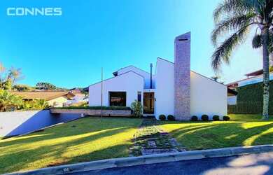 Imagem: A casa em condomínio possui 3 Dormitórios, 5 Banheiros, 4