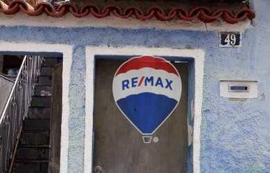 Imagem: A casa à venda possui 5 Dormitórios, 2 Banheiros, 1 Vaga na