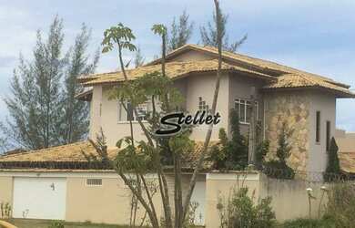 Imagem: A casa possui 4 Dormitórios, 4 Banheiros, 3 Vagas na garagem