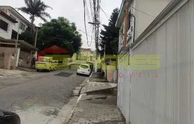 Imagem: A casa possui 2 Dormitórios, 1 Banheiro, 40m² de Área e