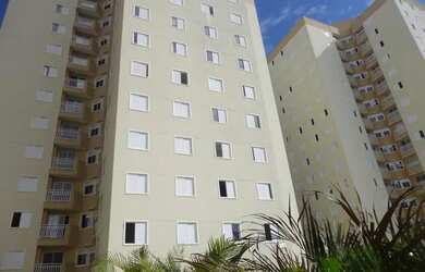 Imagem: O apartamento possui 3 Dormitórios, 1 Banheiro, 1 Vaga na garagem